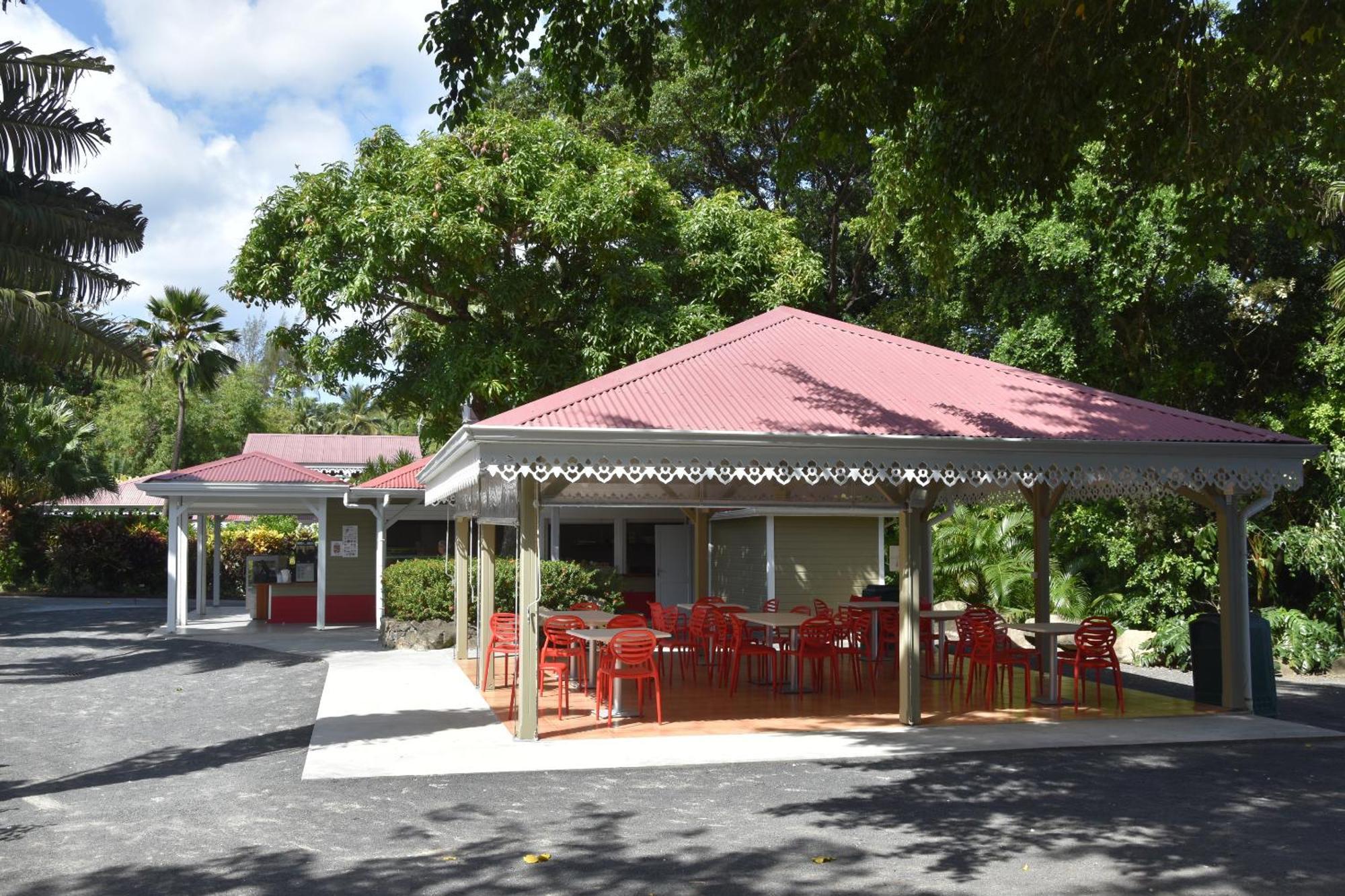 Bungalow Du Jardin Botanique De Deshaies Dış mekan fotoğraf
